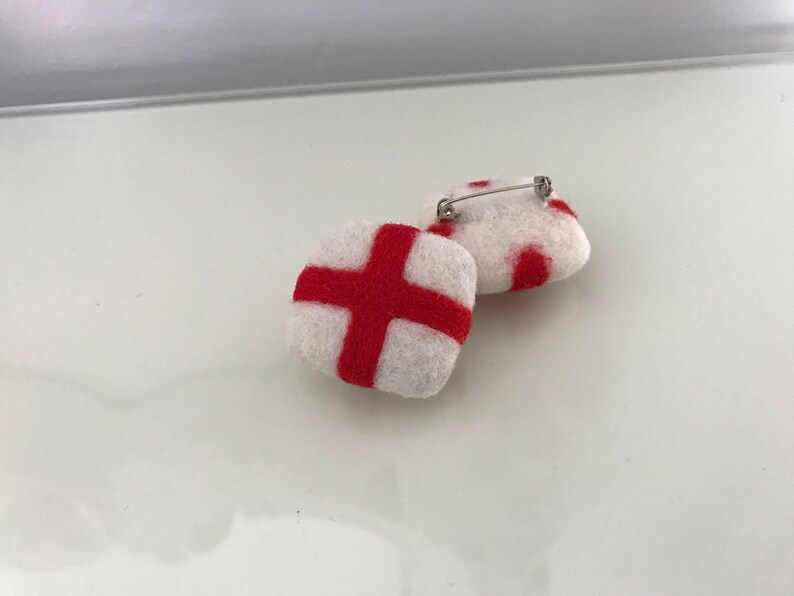 Felted St George's Flag Keyring Brooch Pins. Brooch Pin