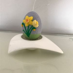 Needle Felted Egg, Easter Decoration, Spring Decoration, Tree Decoration. image 2