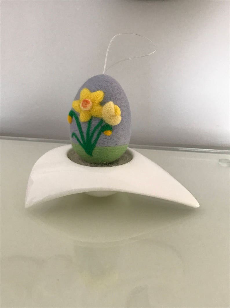 Needle Felted Egg, Easter Decoration, Spring Decoration, Tree Decoration. image 2