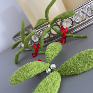 Needle Felted Mistletoe, Christmas Tree Decorations, Buttonholes, Flower Picks, Floral Picks, Table Decor, Wreath Decor image 5