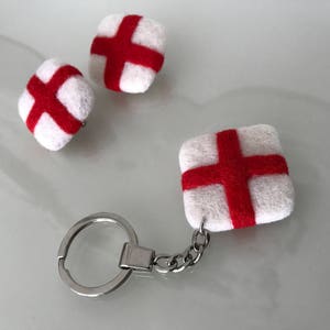 Felted St George's Flag Keyring Brooch Pins. Keyring