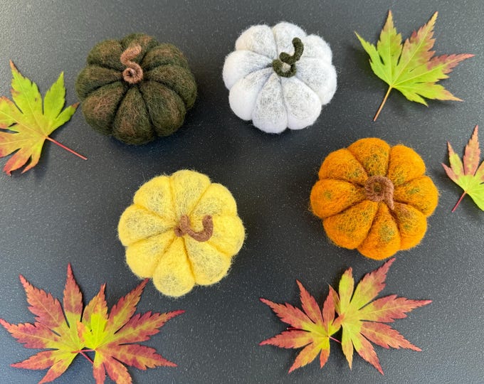 Felted Pumpkin, Halloween Decor, Autumn Decor, Fall Decor, Halloween Gift, Woolen Pumpkins, Munchkin Pumpkin