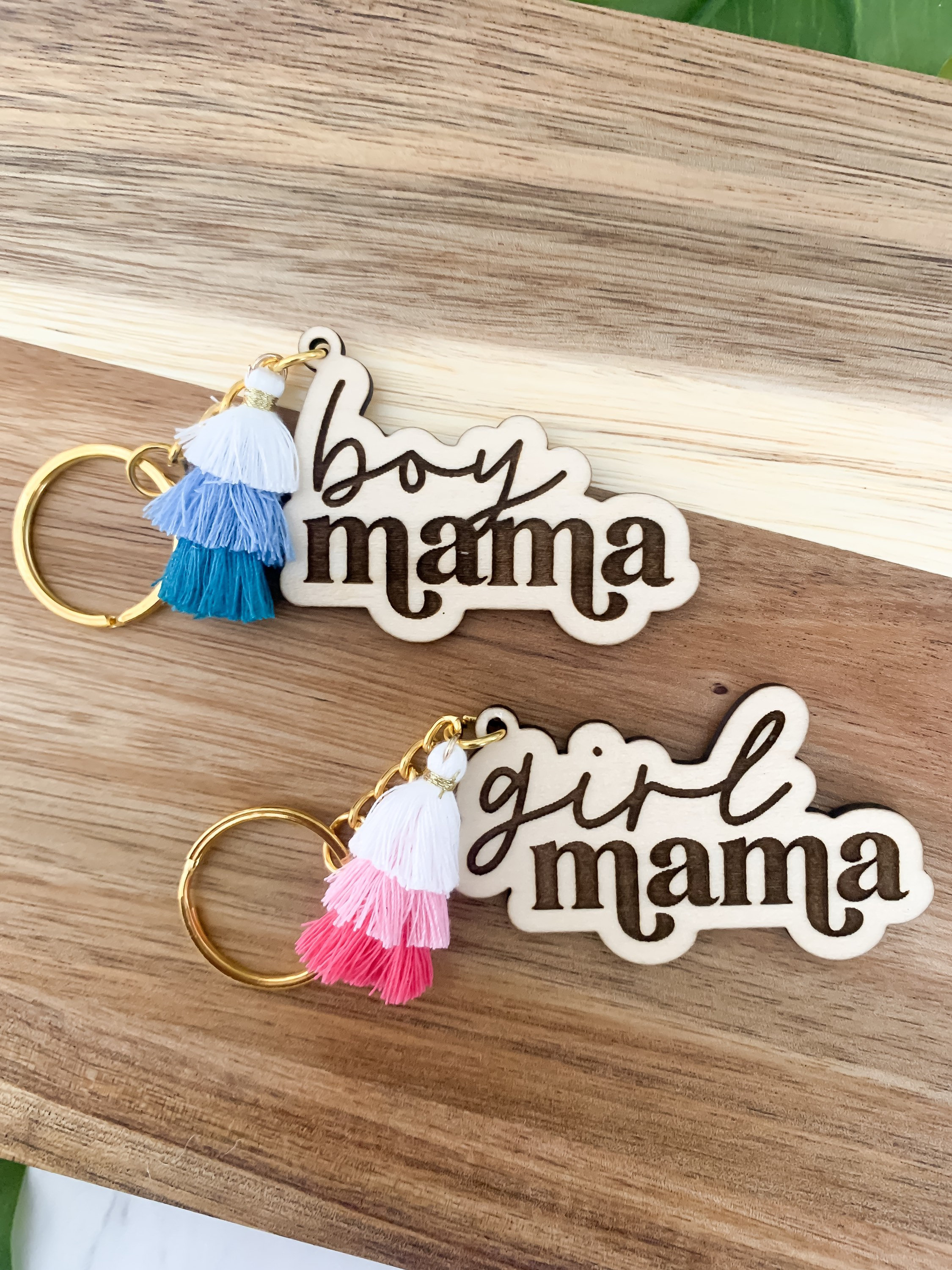 VaultAndTerra Boy Mom/ Girl Mom Keychain | Mama, Madre, Wood