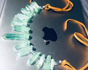 Light emerald quartz gypsy necklace
