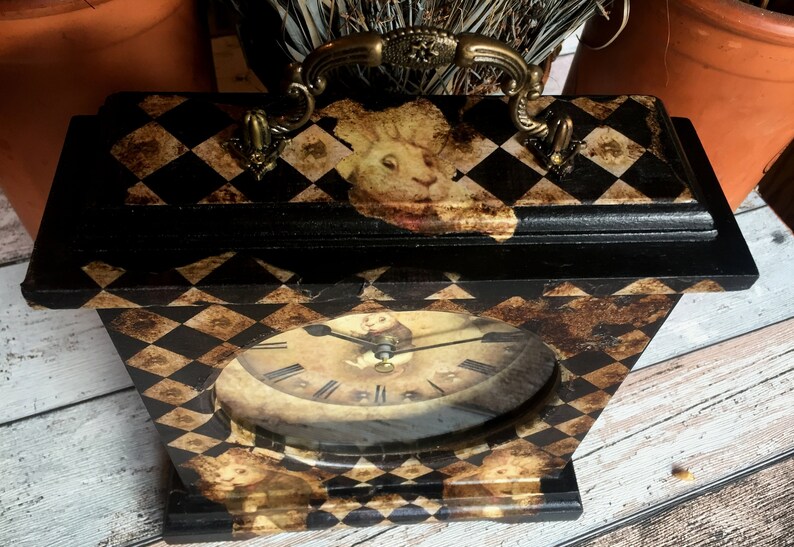 Alice au pays des merveilles Horloge. Cadeau Alice au pays des | Etsy