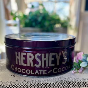 Antique Hershey&#39;s Chocolate & Cocoa Tin: 12&quot; Advertising Display