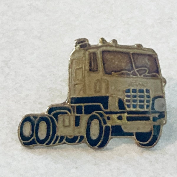 Vintage GMC Semi Truck Lapel Pin, Enamel Pin, Pinback, Hat Pin, Peterbilt, Freightliner, Caterpillar, DAF, Isuzu, Mack