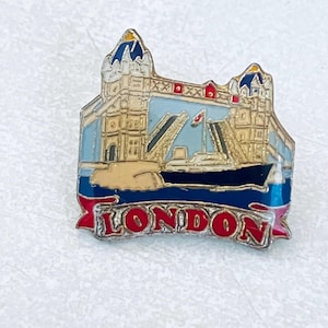 Vintage LONDON TOWER BRIDGE, Big Ben, Tube,  Enamel Pin, Lapel, Hat, Pin back, Uk, Dr Who, England, Great Britain