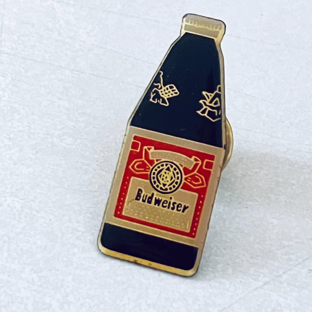 Vintage Budweiser Beer Pin-Back Button Tip A Canoe An
