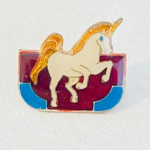 Vintage UNICORN Rainbow Enamel Pin, Lapel, Hat, Pinback, Kawaii, Fantasy, Pegasus, 70s, 80s