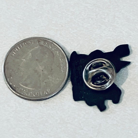 Rare Vintage BABAR Snowman Lapel Pin, Enamel Pin,… - image 2