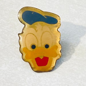 Rare Vintage DONALD DUCK Lapel Pin, Enamel Pin, Pinback, Hat Pin, Disney, Mickey Mouse, Goofy, Pluto, Minnie