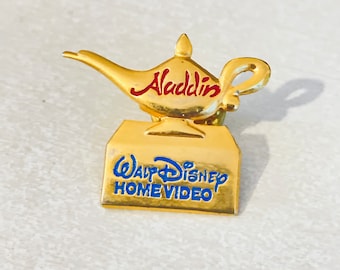 Vintage Aladdin Lapel Pin, Enamel Pin, Pinback, Hat Pin, Mickey Mouse, Disney Home Video, Genie Lamp