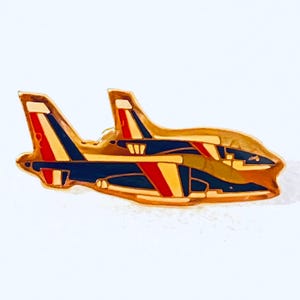 Vintage DASSAULT Alpha Jet Pin, Emaille Pin, Hutnadel, französische Luftwaffe, Shuttle, Frankreich, Kampfstrahlflugzeug, Luftfahrt, Dornier