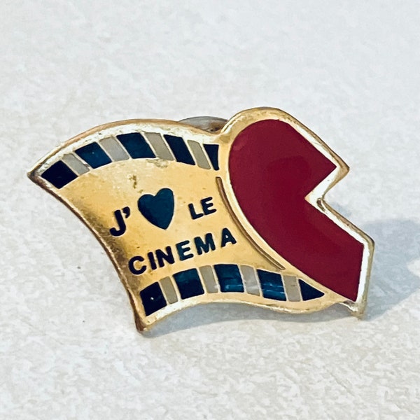 Vintage Je T'aime CINEMA French Movie Lapel Pin, Enamel Pin, Pin back, Hat Pin, 80s, Film, Cannes Festival, Cahiers du Cinéma