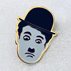 Vintage THE KID Charlie Chaplin Lapel Pin, Enamel Pin, Pin back, Hat Pin, Cinema, Movies, Comedy, Golden Age, Marx Brothers, Silent Film