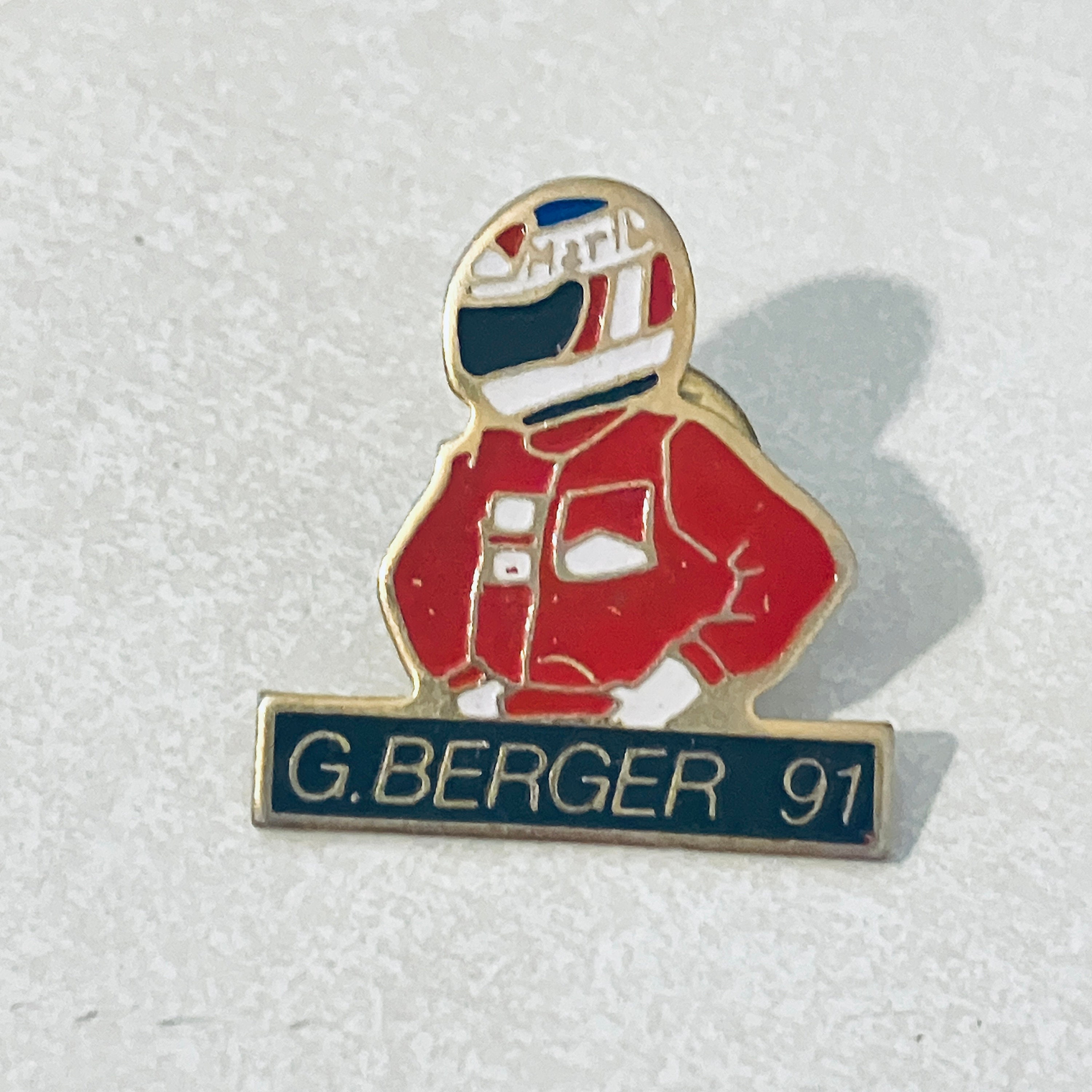 Marlboro　レーシングカー　ピンバッジ Marlboro Racing Patch - Etsy