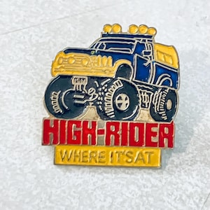 True Vintage HIGH RIDER 4x4 Automobile Lapel Pin, Enamel Pin, Pinback, Hat Pin, Classic Car, Jeep, Truck, Suv, 70s, 80s, Chevy, Bigfoot