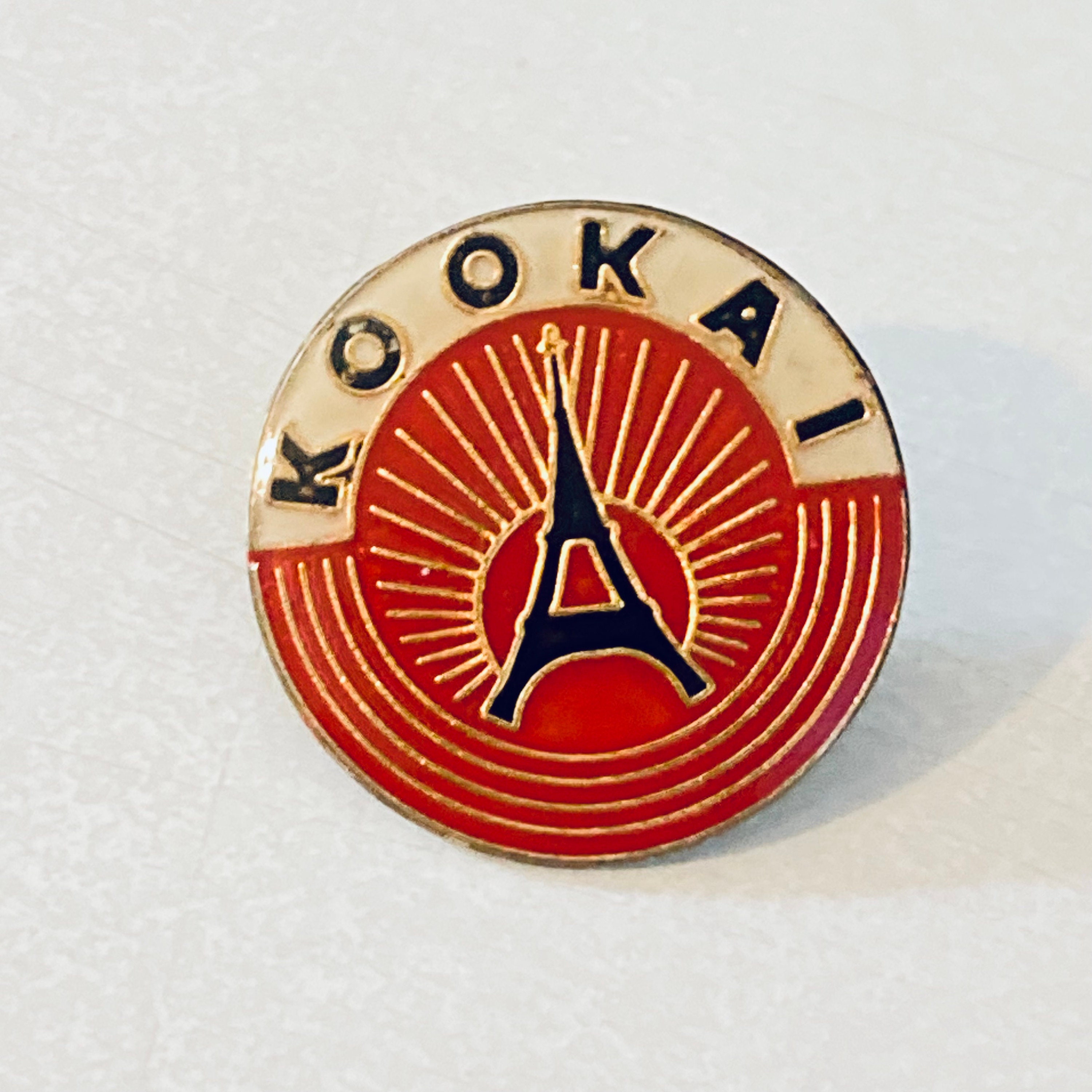 Gucci pin badge clearance