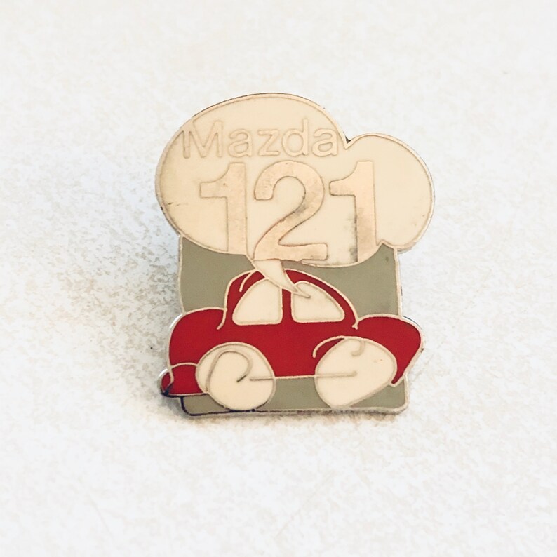 Chevy Hat Pin Suburu Vintage MAZDA 121 Automobile Lapel Pin Enamel Pin 90s Toyota Ford Honda Pinback Automobile Car