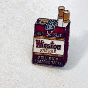 Vintage WINSTON Cigarettes Pack Lapel Pin, Enamel Pin, Pinback, 70s, 80s, Budweiser, Camel, Marlboro