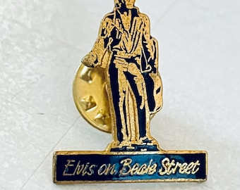 Pin vintage de rock and roll de ELVIS en BEALE STREET, pin esmaltado, solapa, gorra, pinback, música, The King Lives On, Graceland, Presley