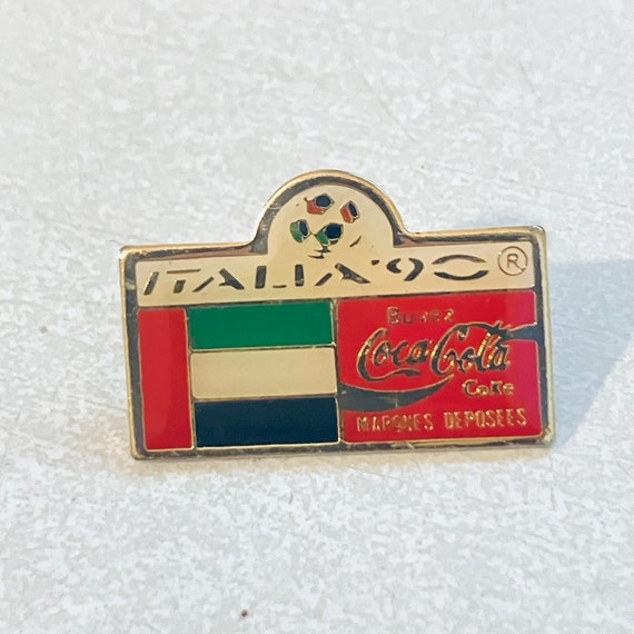 Vintage COCA COLA United Arab Emirates Italia 90 … - image 1