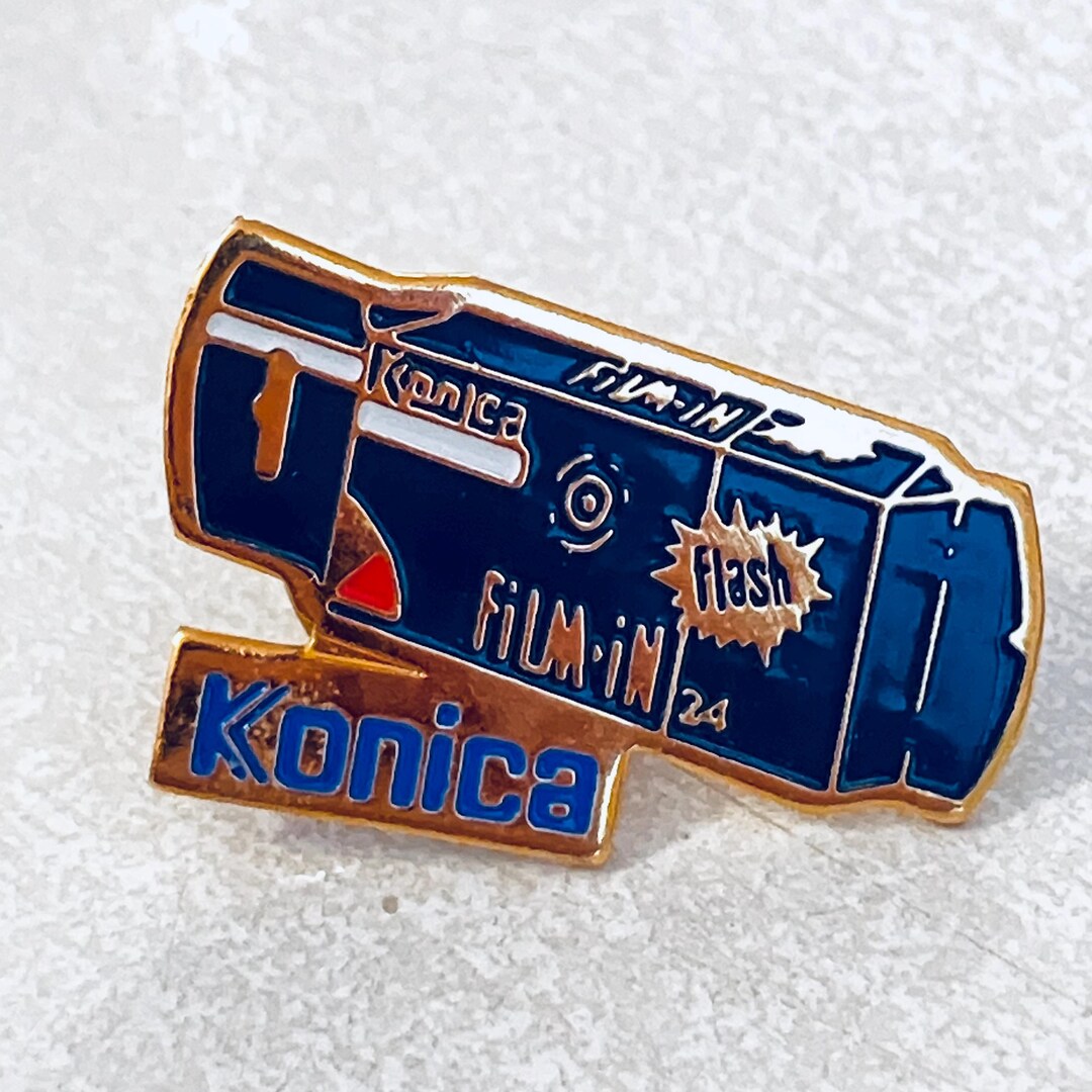 BROCHE EN MÉTAL Épinglette Émail De Dessin Animé Élégante Pour Femme Perle EUR 6,15 - FR