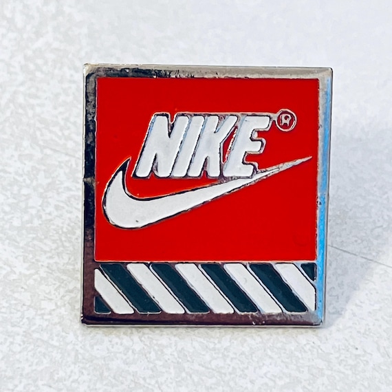 Vintage NIKE LOGO Lapel Pin, Hat Pin, Enamel, Badge, Jordan