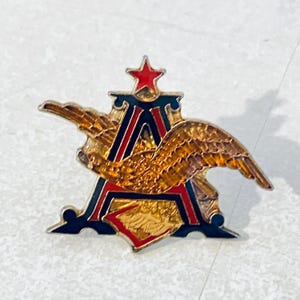 Vintage Anheuser Busch Logo Budweiser Beer Lapel Pin, Enamel Pin, Pinback, Bartender Pin, Hat Pin, Americana, 80s