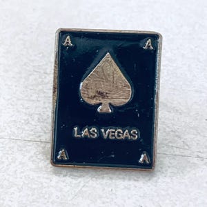 Vintage LAS VEGAS Ace of Spades Lapel Pin, Enamel Pin, Pin back, Hat Pin, 70s, Gambling, Poker, Blackjack, Casino, Deck of Cards, Full House