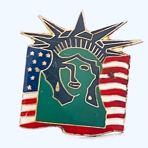 Vintage USA Statue of Liberty American Flag Pin, Enamel Pin, Lapel, Hat, Pinback, Americana, Patriotic