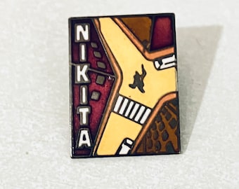 Vintage LA FEMME NIKITA Movie Lapel Pin, Enamel Pin, Pin back, Hat Pin, Film, Suspense, Psycho, Leon, The Professional, Cinema, 5th Element