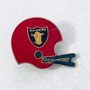 RARE Vintage RAIDERS NFL Football Red Helmet Pin, Enamel Pin, Pinback, Hat Pin, Raiders, Los Angeles, California, 70s, 80s, N.W.A., Ice Cube