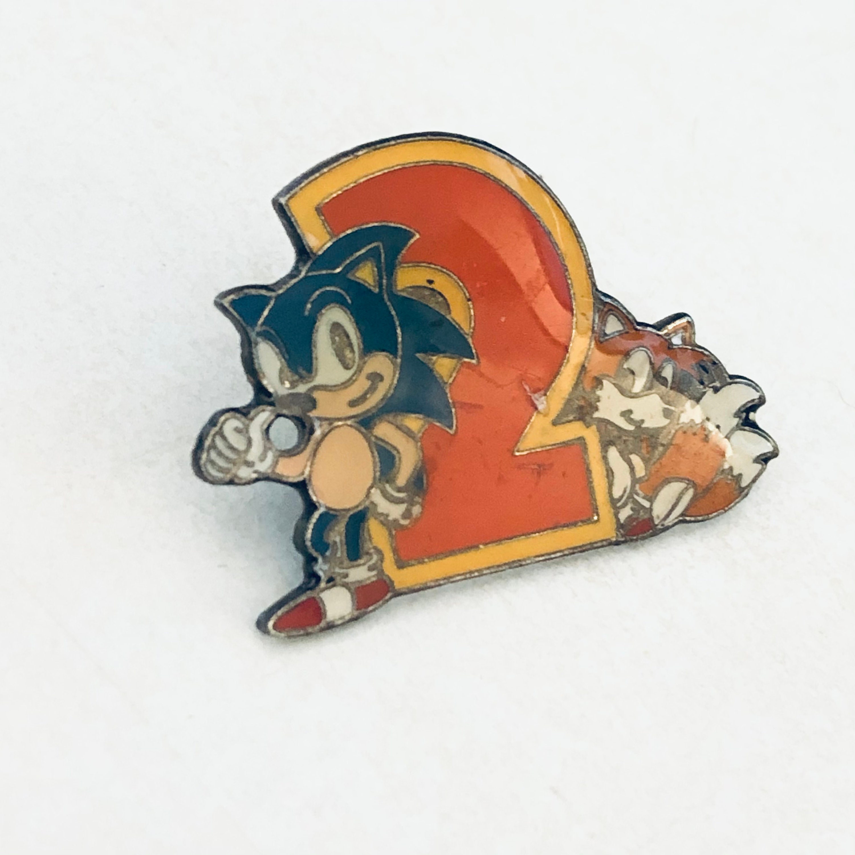 Flying Tails: Classic Sonic The Hedgehog Collectible Pin