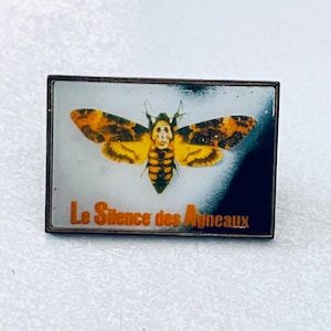 Vintage SILENCE Of THE LAMBS French Movie Lapel Pin, Enamel Pin, Pinback, Hat Pin, Jodie Foster, 90s