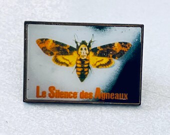 Vintage SILENCE Of THE LAMBS French Movie Lapel Pin, Enamel Pin, Pinback, Hat Pin, Jodie Foster, 90s
