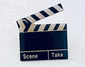 Vintage MOVIE Director Clapboard Lapel Pin, Enamel Pin, Pin back, Hat Pin, 80s, Disney, Film, Canne Festival, Hollywood