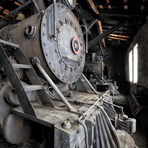 East Broad Top Railroad Vintage Steam Engine 18 in Roundhouse Photo, Man Cave Art, EBT RR Locomotive Photo, Railroad Gift, Train Room Photo