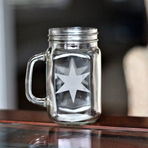 16oz Chicago star mason jar mug/ Chicago flag mug/ Chicago barware and glassware great for housewarming gift!