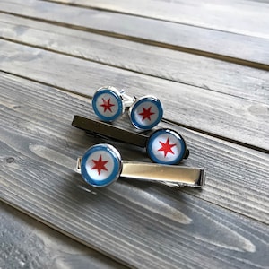 Chicago Flag Cufflinks & Tie Clip / Chicago jewelry / menswear/ man jewelry / Chicago gifts/ Chicago stars Chicago flag