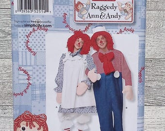 Simplicity Sewing Pattern 2514 - Raggedy Ann & Andy Costumes for Adults - Sizes XS to XL