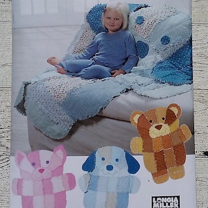 Simplicity Sewing Pattern 9674  - Cat, Dog & Bear Rag Quilt, Blanket, Wall-Hanging - Same as Simplicity 4993
