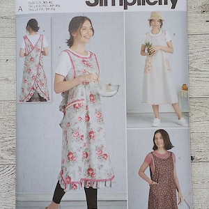 Simplicity Sewing Pattern 9312 - Wraparound Apron in 2 Lengths - Daisy Kingdom Aprons - Sizes XS to XL