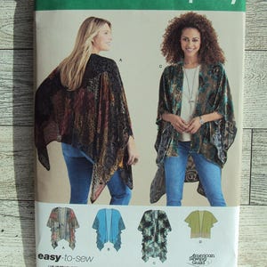 Simplicity Sewing Pattern 8419 - Misses Kimono Style Wrap with Variations - Sizes XS to XL