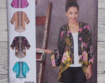 Simplicity Sewing Pattern 1318 - Misses' & Women Kimono Jackets  - Sizes XXS - XXL