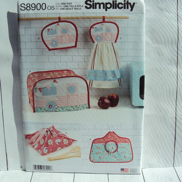 Simplicity Sewing Pattern 8900 Kitchen Accessories Toaster Cover Pot Holder Kitchen Towel Casserole Carrier and Clothespin Bag