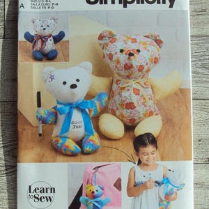 Simplicity Sewing Pattern 9569  - Stuffed Plush Teddy Bears in 3 Sizes-  7-1/2 Inches, 15 Inches and 22 Inches