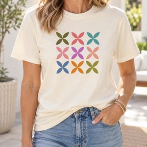 Quilt Block Comfort Colors Shirt, Retro Floral T Shirt, Modern Quilting Sewist Tee, Colorful Geometric Flower Shirt, Quilter or Sewing Gift