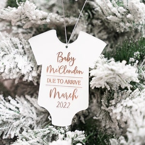 Personalized pregnancy announcement Christmas ornament | personalized baby announcement ornament | new grandparents gift